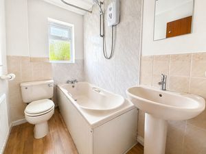 Bathroom- click for photo gallery